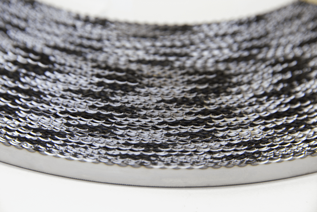 Sierras de cinta en rollos / Band saw blades in strip coils